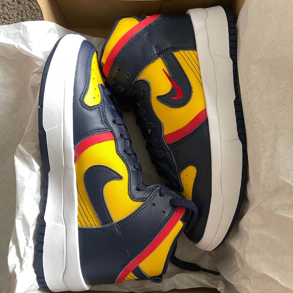 Nike Dunk High Up Michigan - BRAND NEW
